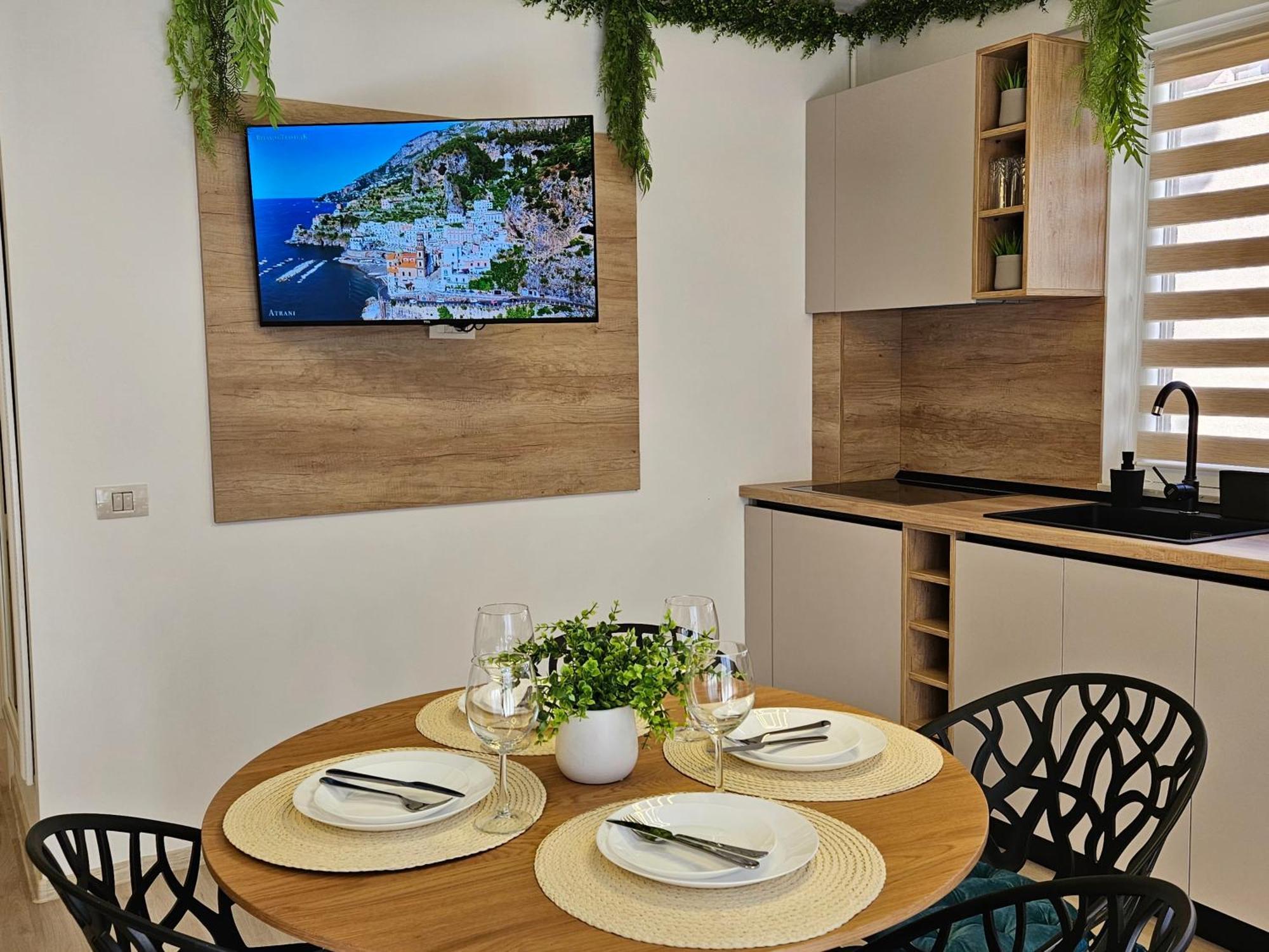 Năvodari Bali Del Mar Apartments מראה חיצוני תמונה
