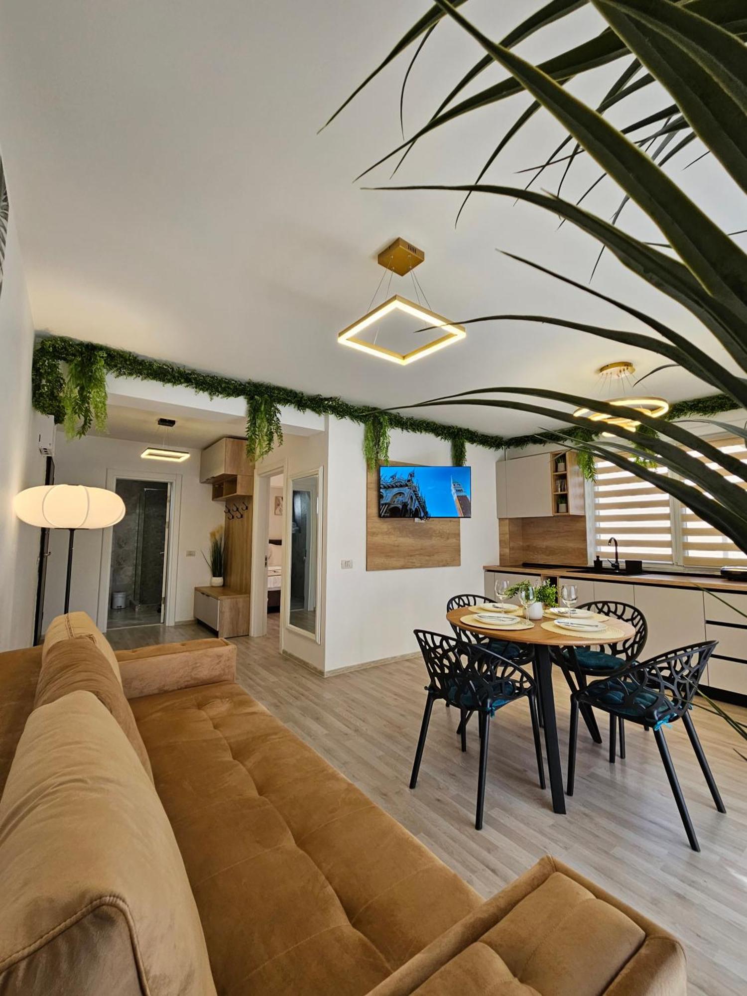 Năvodari Bali Del Mar Apartments מראה חיצוני תמונה